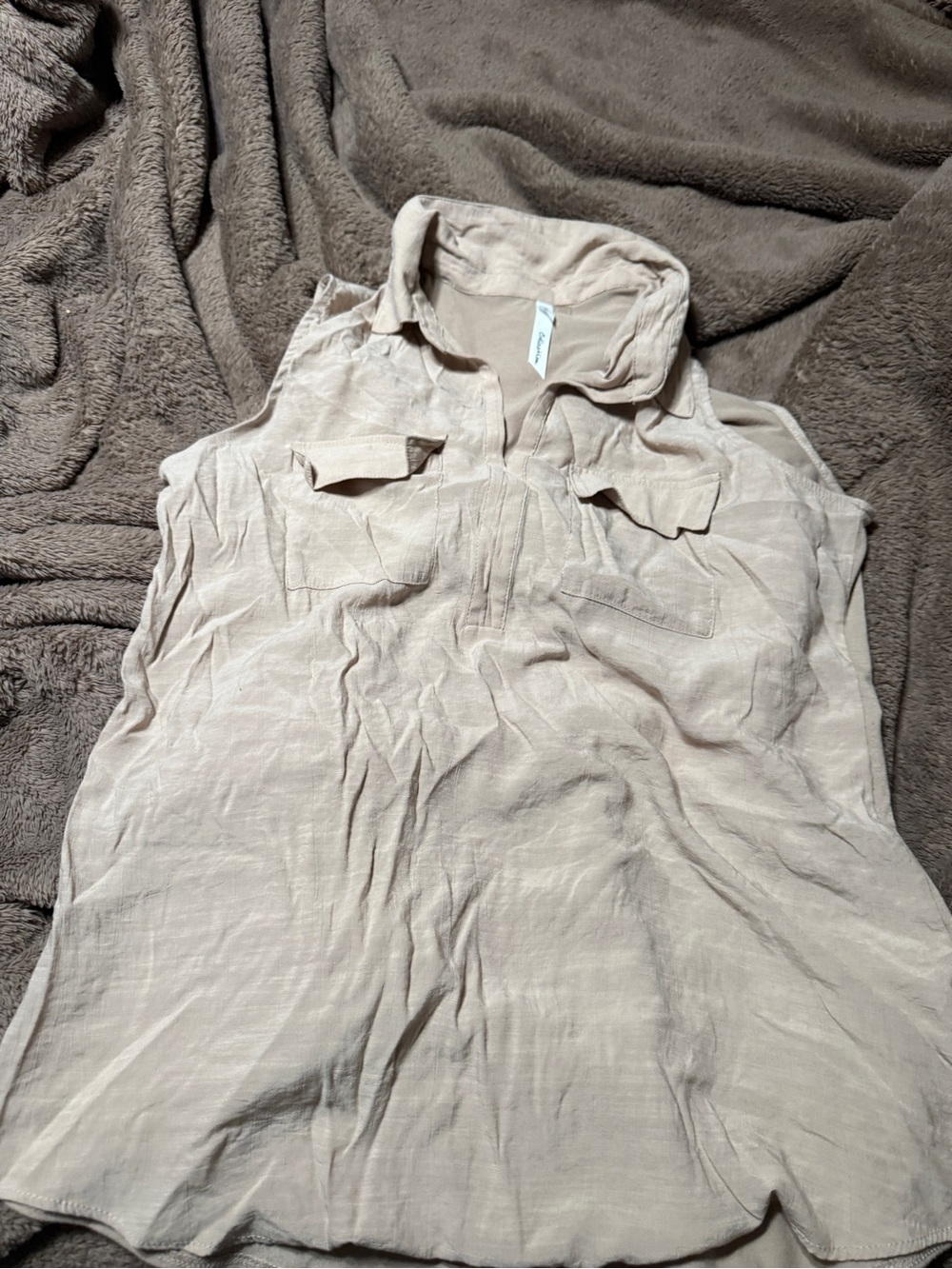 NY Collection Sleeveless Tank Top in Light Beige